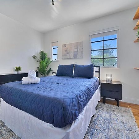 Large & Bright Sleep Up To 8 Only 2Min From Ocean! Leilighet Miami Beach Eksteriør bilde