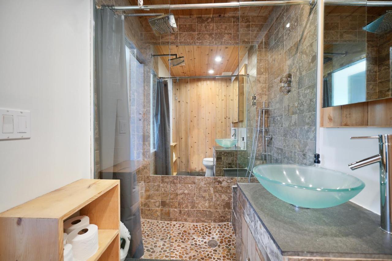 Large & Bright Sleep Up To 8 Only 2Min From Ocean! Leilighet Miami Beach Eksteriør bilde