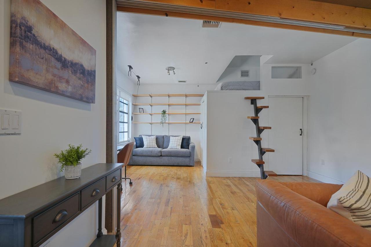 Large & Bright Sleep Up To 8 Only 2Min From Ocean! Leilighet Miami Beach Eksteriør bilde