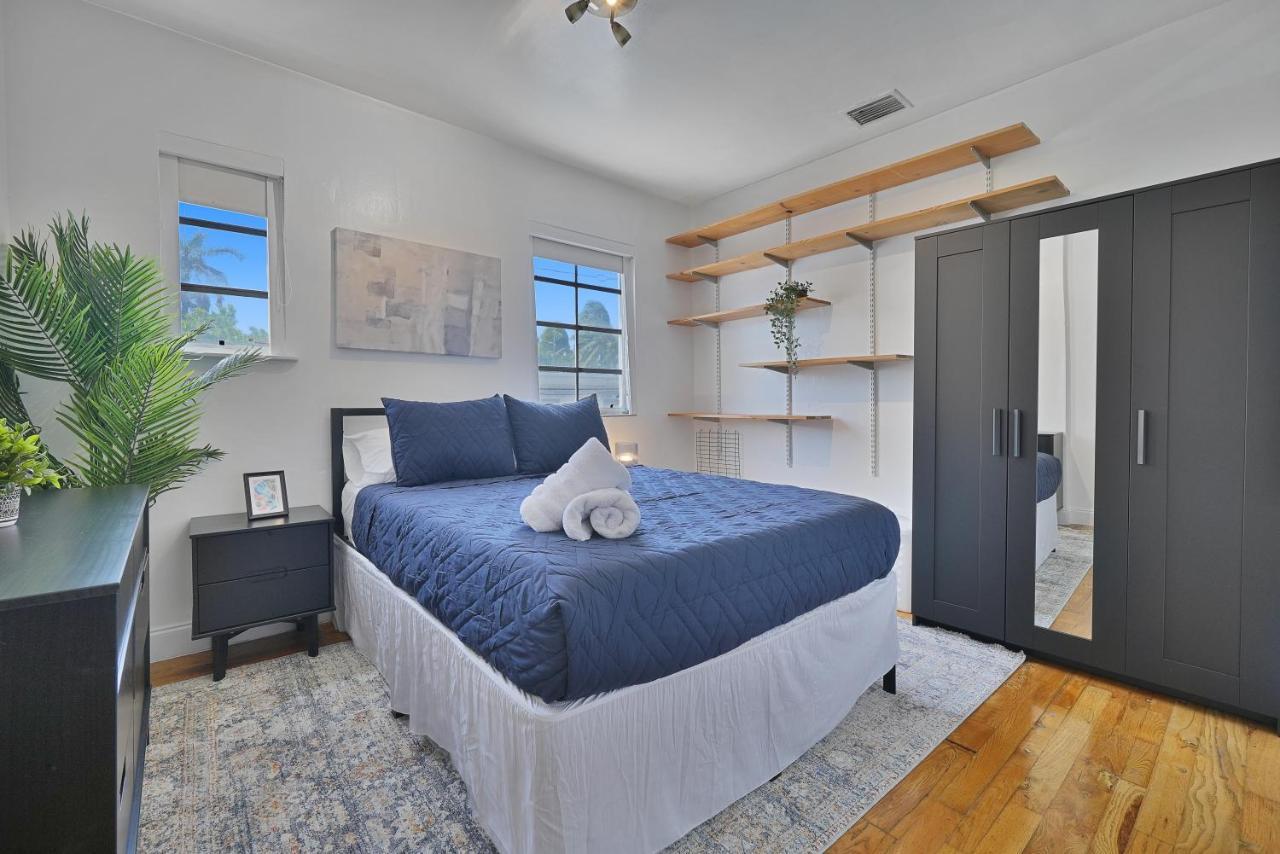 Large & Bright Sleep Up To 8 Only 2Min From Ocean! Leilighet Miami Beach Eksteriør bilde