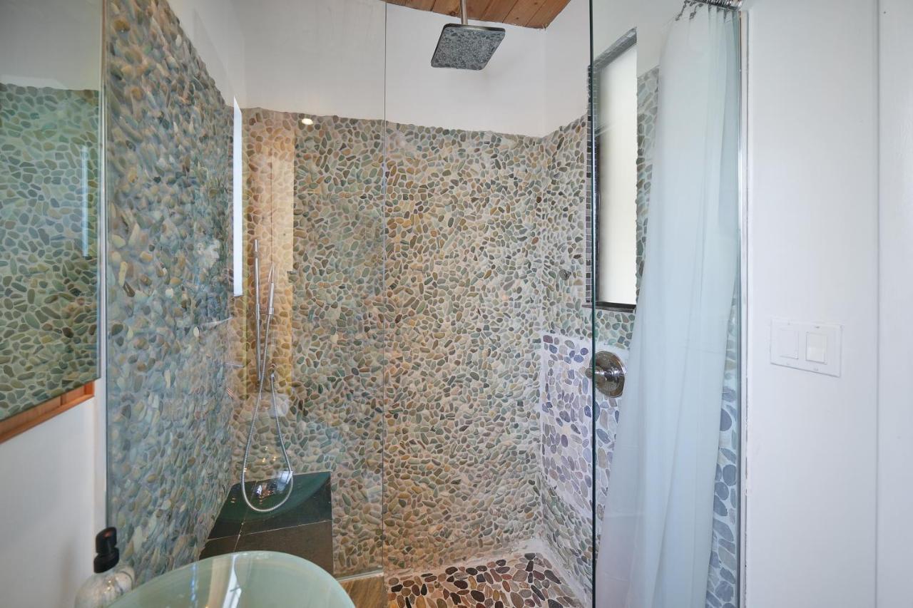 Large & Bright Sleep Up To 8 Only 2Min From Ocean! Leilighet Miami Beach Eksteriør bilde